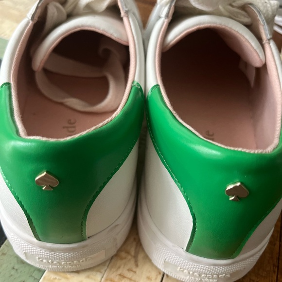 Kate Spade Alanna Leather Sneakers NEW SIZE 8.5 green - Picture 2 of 3